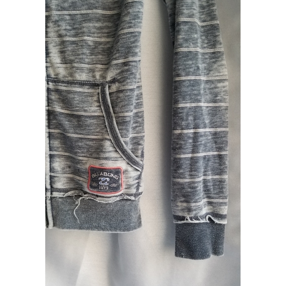 Billabong Distressed Hoodie - Picture 5 of 7